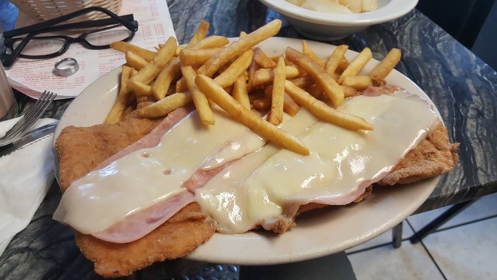 Don Toston | restaurant | 2234 NW 17th Ave, Miami, FL 33142, USA | 3056331919 OR +1 305-633-1919