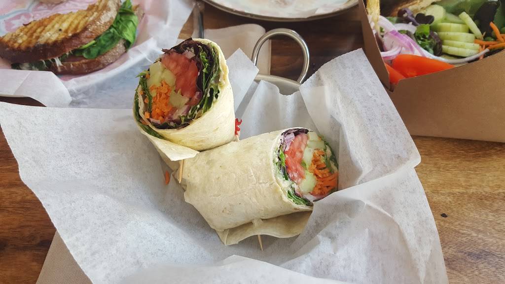 Circes Grotto | restaurant | 24901, 85 Wentworth St, Charleston, SC 29401, USA | 8432034073 OR +1 843-203-4073