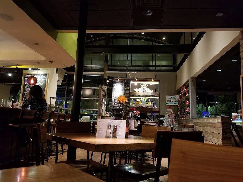 California Pizza Kitchen at Biltmore | restaurant | 2400 E Camelback Rd #112, Phoenix, AZ 85016, USA | 6025538382 OR +1 602-553-8382