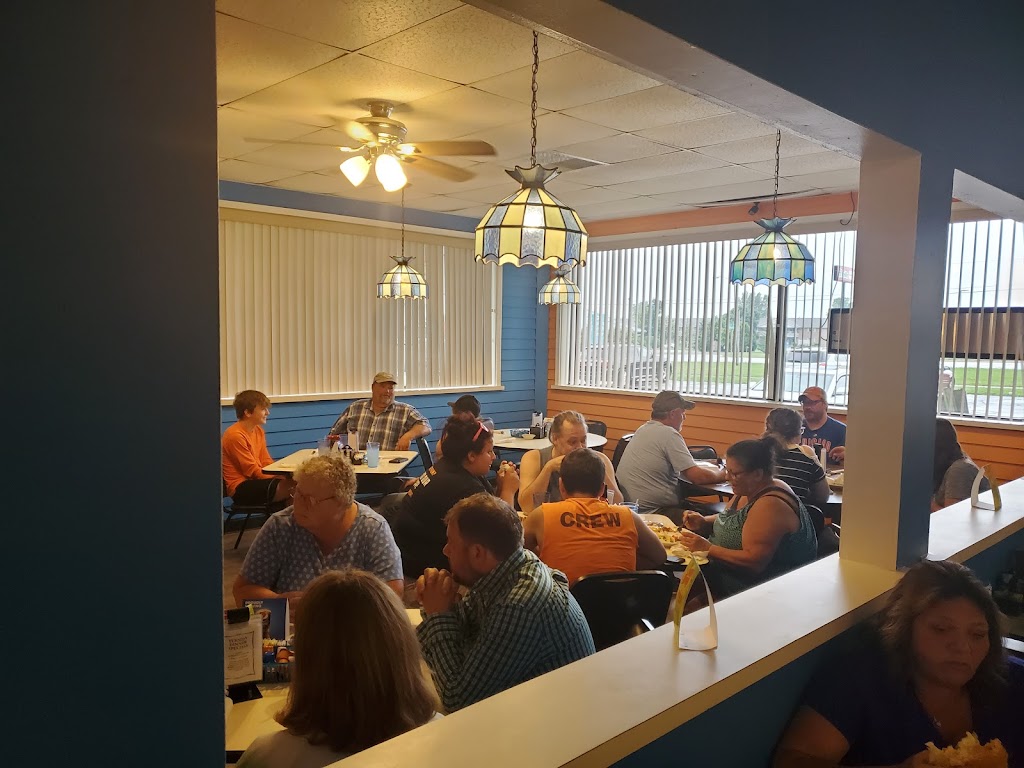 CRUISE IN FAMILY RESTAURANT SEYMOUR | restaurant | 1027 Orchard Dr, Seymour, WI 54165, USA | 9205044023 OR +1 920-504-4023