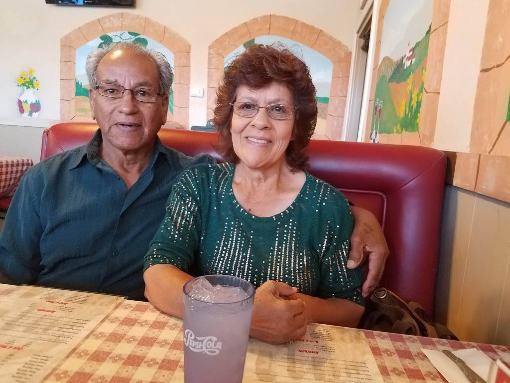 Pete and Marias Italian Bistro | restaurant | 37275 Ave 12, Madera, CA 93636, USA | 5596455545 OR +1 559-645-5545