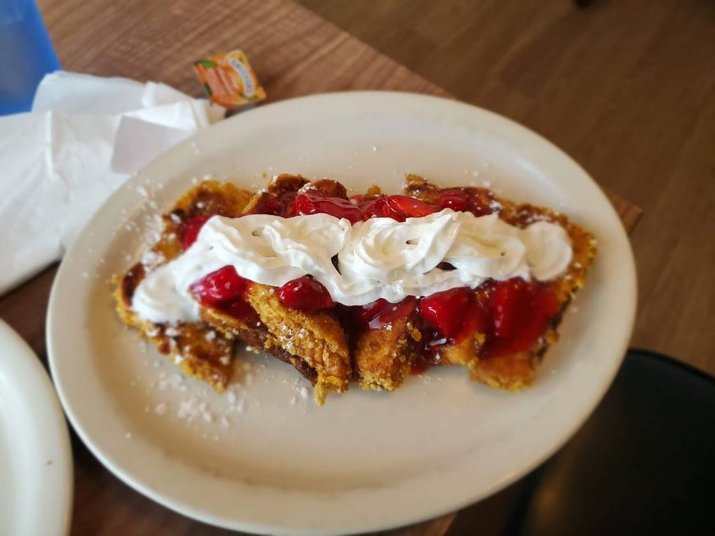 Chalet | restaurant | 7340 W 38th Ave, Wheat Ridge, CO 80033, USA | 3034216622 OR +1 303-421-6622