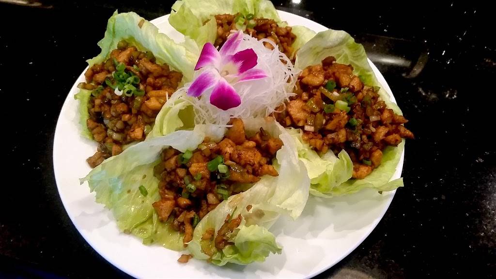 BJs Asian Fusion | restaurant | 883 S Pinellas Ave, Tarpon Springs, FL 34689, USA | 7279380888 OR +1 727-938-0888