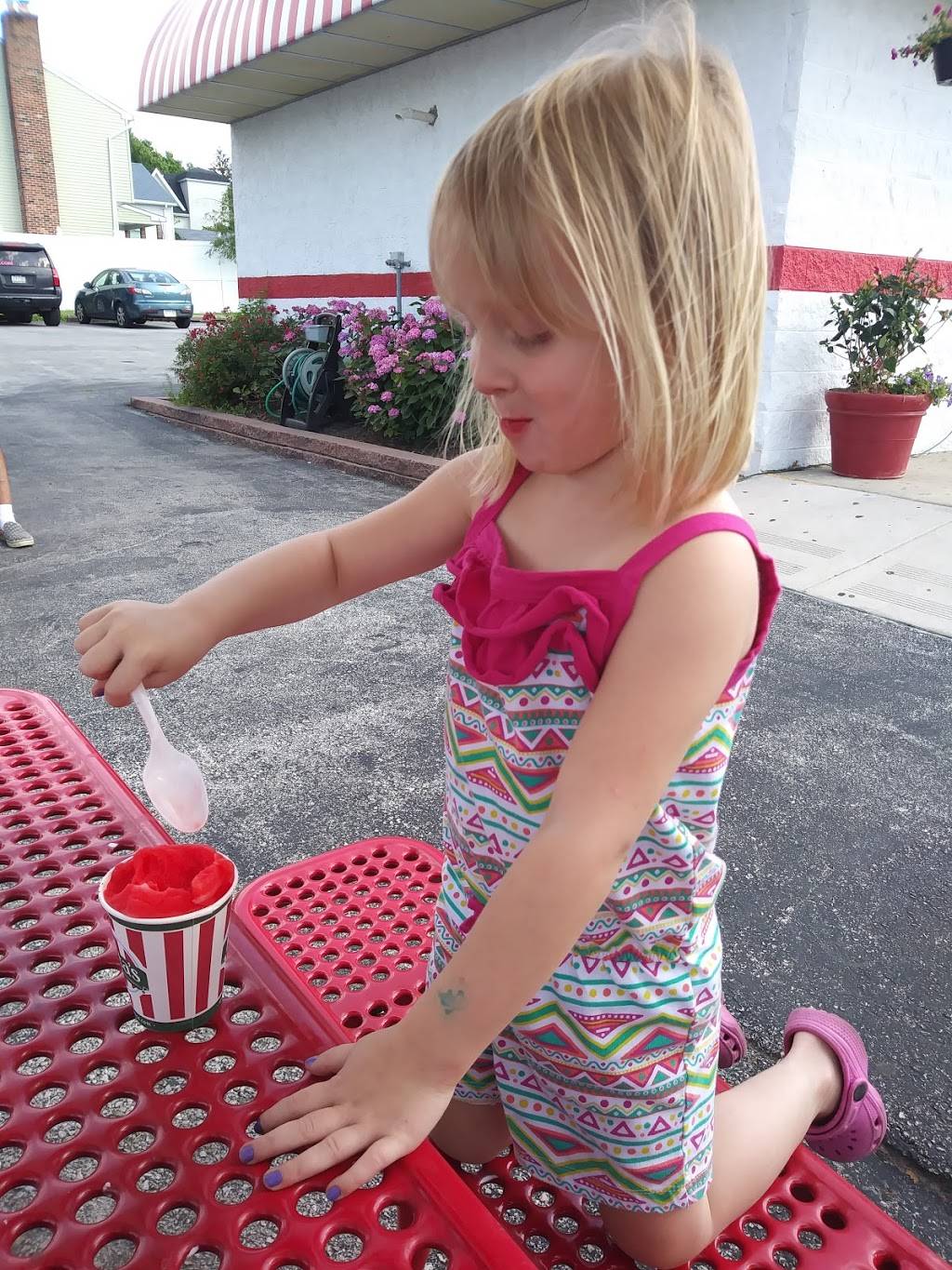 Ritas Italian Ice & Frozen Custard | restaurant | 1550 MacDade Boulevard, Folsom, PA 19033, USA | 6105867330 OR +1 610-586-7330