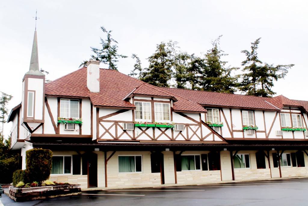 Auld Holland Inn - Whidbey Island Hotel | restaurant | 33575 WA-20, Oak Harbor, WA 98277, USA | 3606752288 OR +1 360-675-2288
