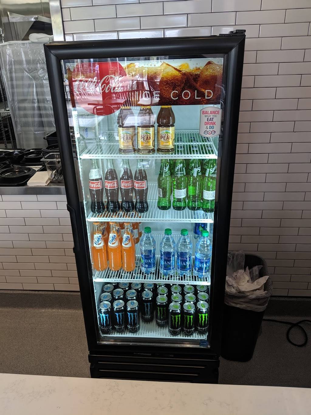 Yangs Braised Chicken Rice | restaurant | 26705 Aliso Creek Rd suite e, Aliso Viejo, CA 92656, USA | 9492733342 OR +1 949-273-3342