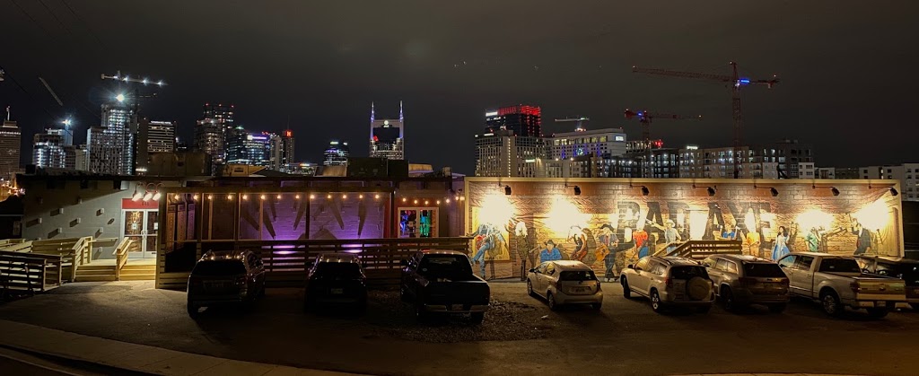 Bad Axe Throwing Nashville | restaurant | 648 Fogg St, Nashville, TN 37203, USA | 6292036158 OR +1 629-203-6158