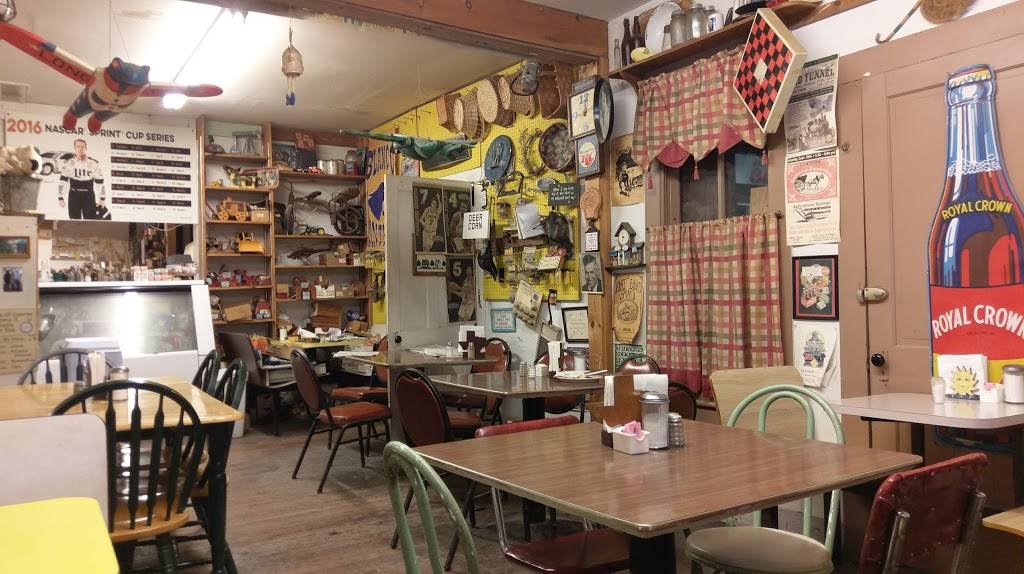 Kendalia General Store | restaurant | 2545 Hwy 473, Kendalia, TX 78027, USA | 8303362450 OR +1 830-336-2450