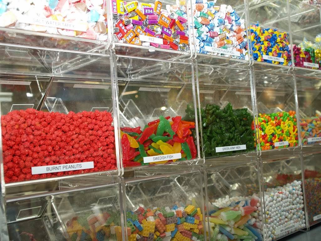 Gasoline Allies | restaurant | 3001 Winegard Dr, Burlington, IA 52601, USA | 3197532946 OR +1 319-753-2946