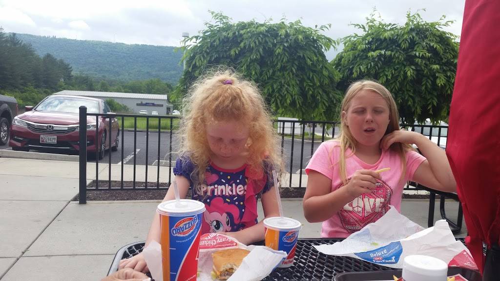 Dairy Queen | restaurant | 1330 W Industrial Blvd, Cumberland, MD 21502, USA | 3017226373 OR +1 301-722-6373