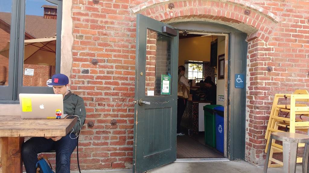 Tootsies At The Stanford Barn | cafe | 700 Welch Rd, Palo Alto, CA 94305, USA | 6505668445 OR +1 650-566-8445