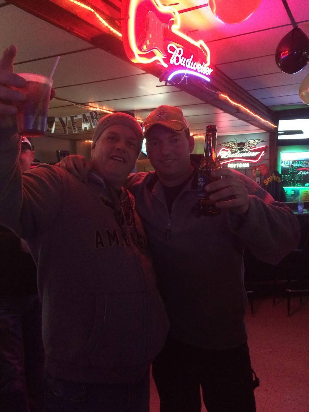 Choppers Bar & Grill Inc | restaurant | 17228 IL-5, East Moline, IL 61244, USA | 3094961070 OR +1 309-496-1070