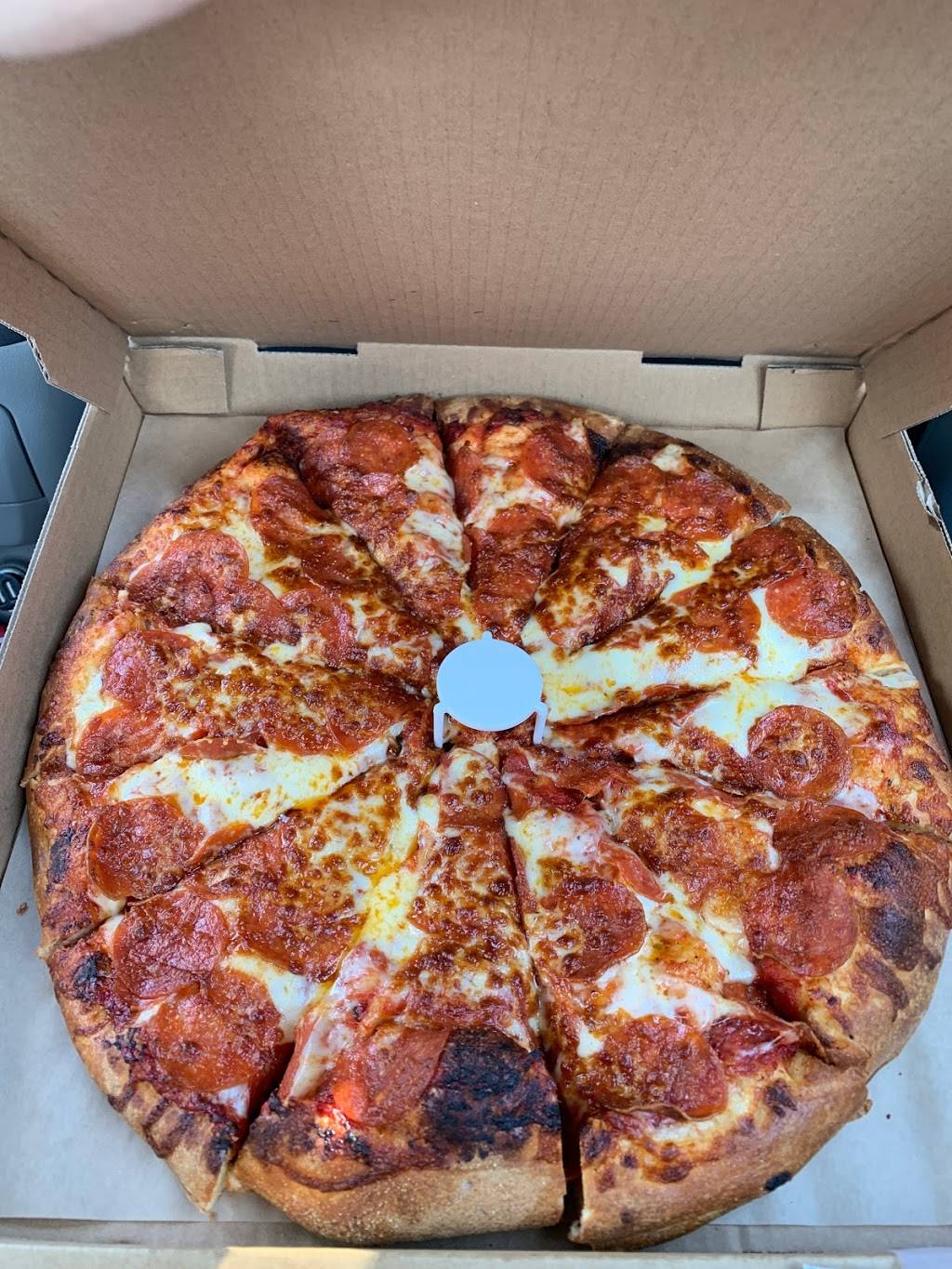 Pacifica Pizza | restaurant | 444 E Olive Ave, Fresno, CA 93728, USA | 5592683494 OR +1 559-268-3494