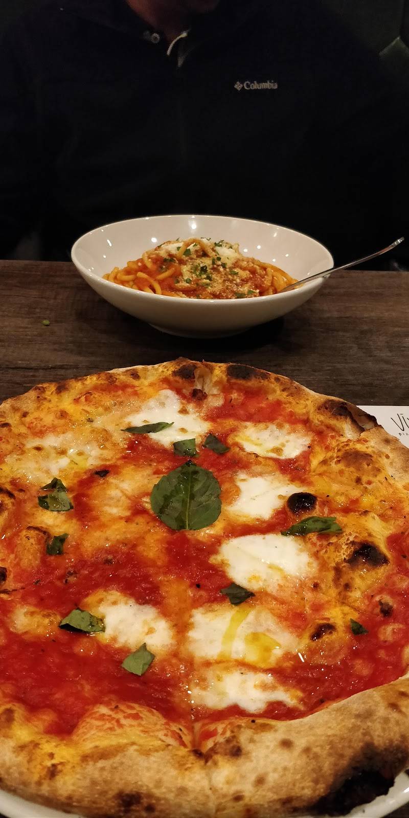 Vivo Pizza + Pasta | restaurant | 1832 Bloor St W, Toronto, ON M6R 2Z3, Canada | 4166047477 OR +1 416-604-7477