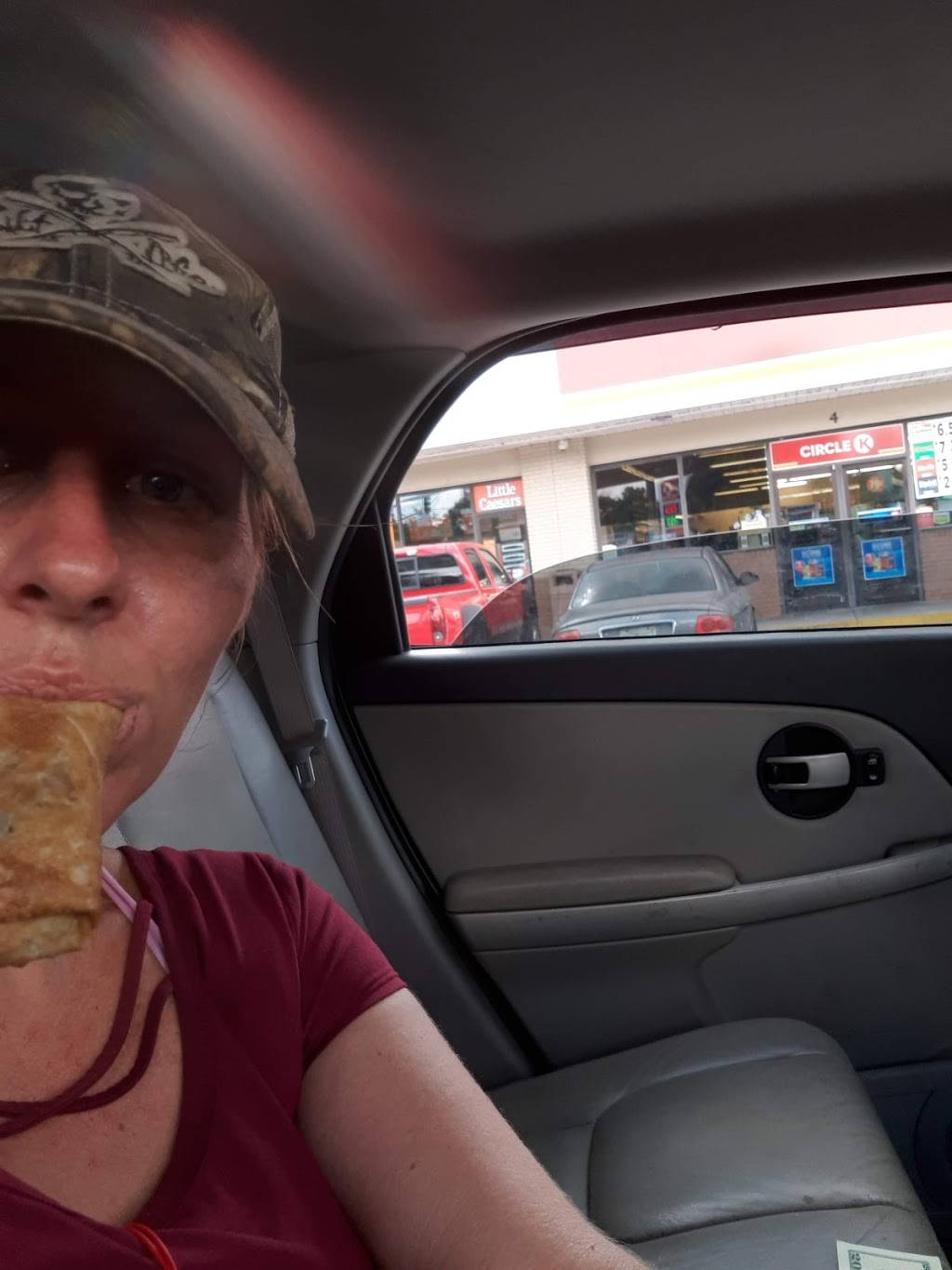 Kangaroo Express | meal takeaway | 4 US-19, Inglis, FL 34449, USA | 3524472150 OR +1 352-447-2150