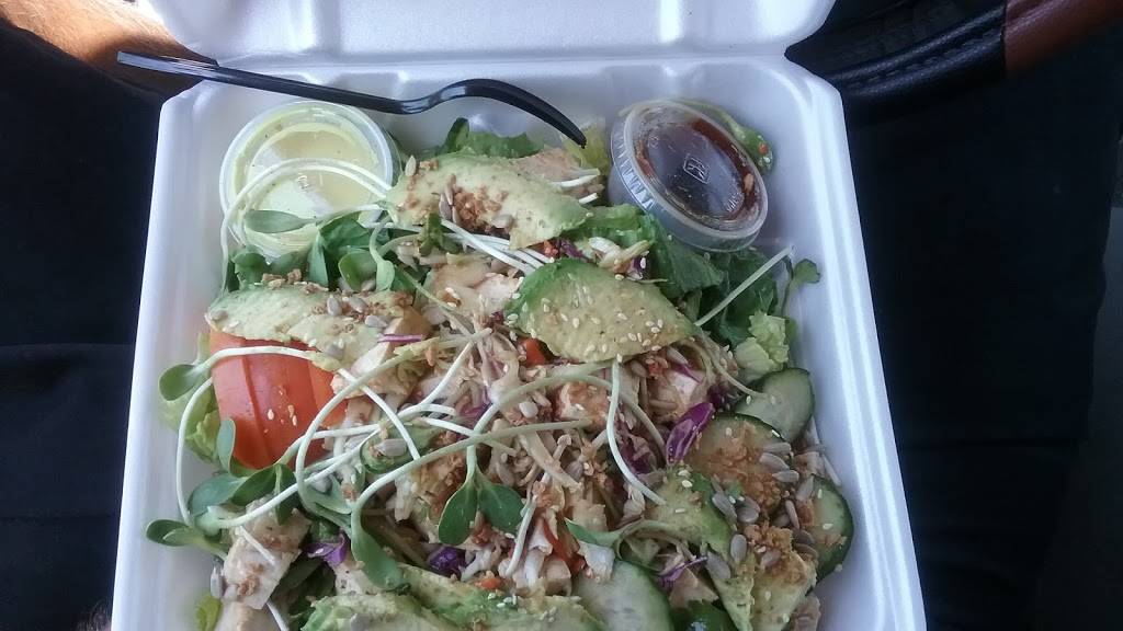 Esthers Place | restaurant | 7561 Center Ave #34, Huntington Beach, CA 92647, USA | 7148414266 OR +1 714-841-4266