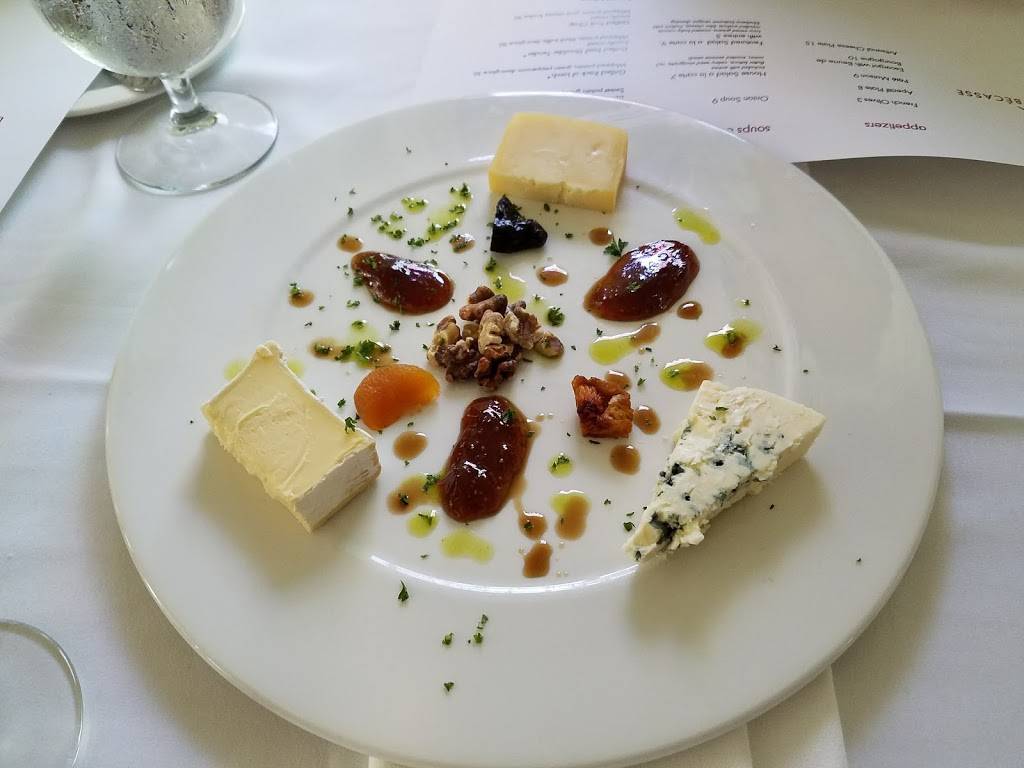 La Becasse Restaurant | restaurant | 9001 S Dunns Farm Rd, Maple City, MI 49664, USA | 2313343944 OR +1 231-334-3944