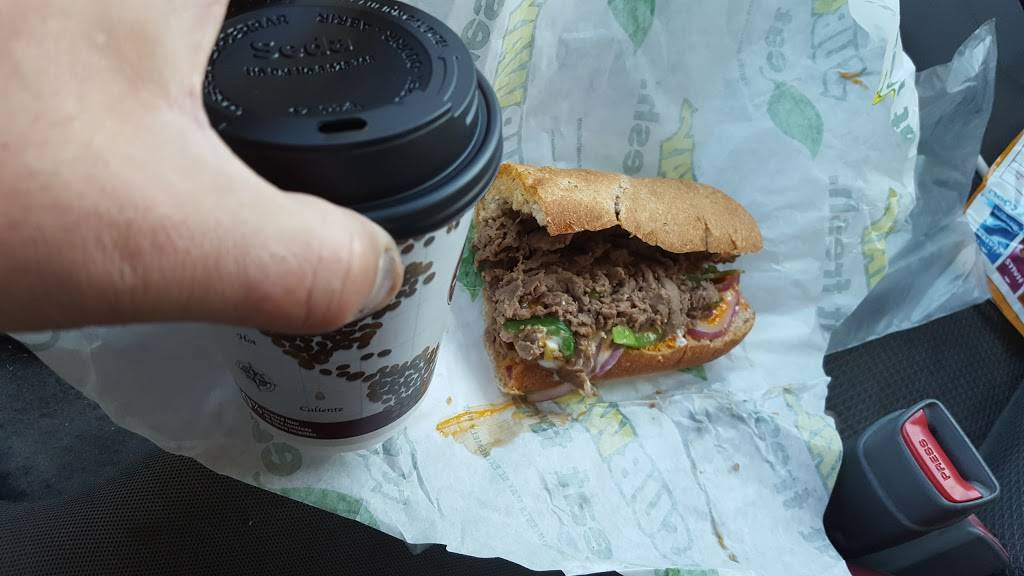 Del Taco | meal takeaway | 5348 W Cypress Ave, Visalia, CA 93277, USA | 5597323899 OR +1 559-732-3899