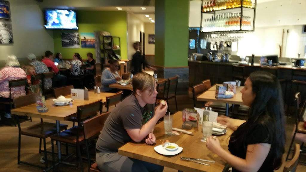 California Pizza Kitchen at Santa Ana | restaurant | 2800 N Main St #872, Santa Ana, CA 92705, USA | 7144790604 OR +1 714-479-0604