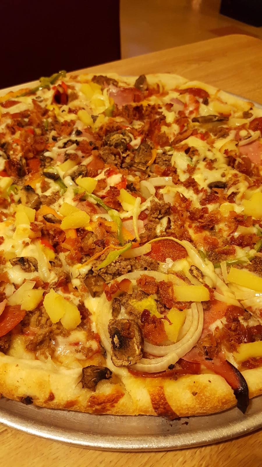 Alfonsos Pizza | restaurant | 514 N Main St, Carrollton, IL 62016, USA | 2179425513 OR +1 217-942-5513