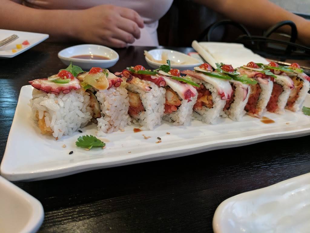 Ginza | restaurant | 1068 E Bastanchury Rd, Fullerton, CA 92835, USA | 7149901212 OR +1 714-990-1212