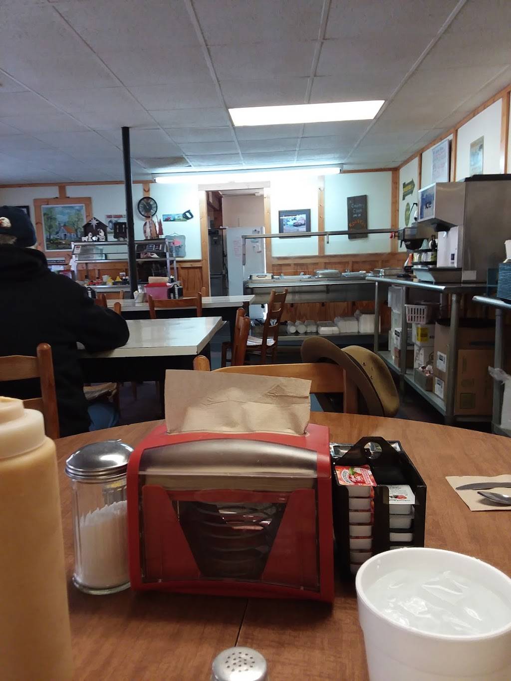 M Cs Kountry Kitchen | restaurant | 3662 Hollywood Hwy, Clarkesville, GA 30523, USA | 7067546598 OR +1 706-754-6598