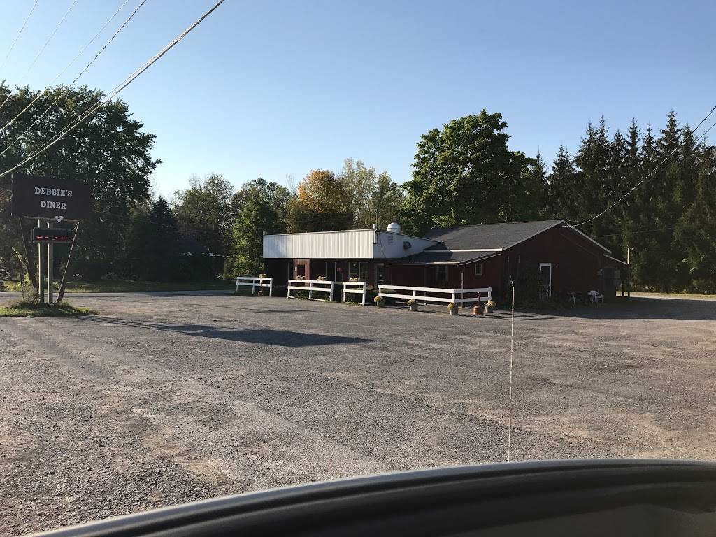 Debbies Diner | restaurant | 2597 NY-31, Canastota, NY 13032, USA | 3156977776 OR +1 315-697-7776