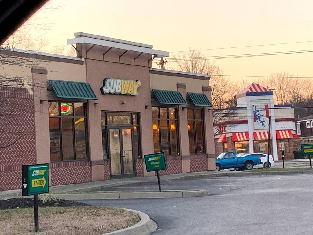 Subway | restaurant | 5469 New Cut Rd, Louisville, KY 40214, USA | 5023681195 OR +1 502-368-1195