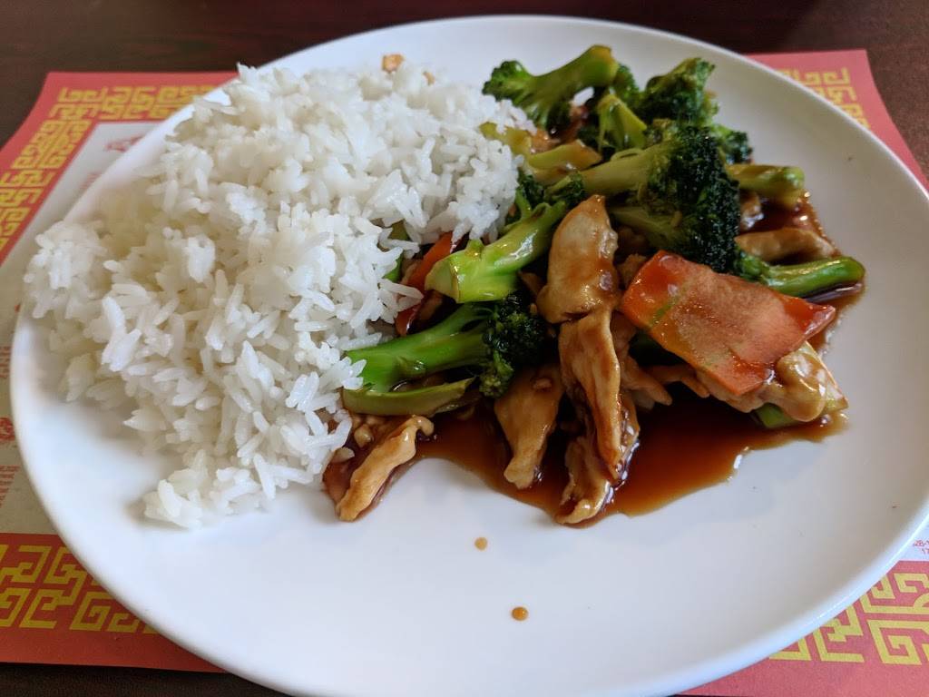 Red Bowl Chinese Restaurant | restaurant | 28500 Miles Rd, Solon, OH 44139, USA | 4407030777 OR +1 440-703-0777