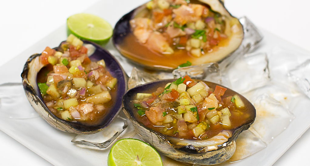 El Coco Pirata | restaurant | 3325 W Alameda Ave, Denver, CO 80219, USA | 3039344133 OR +1 303-934-4133