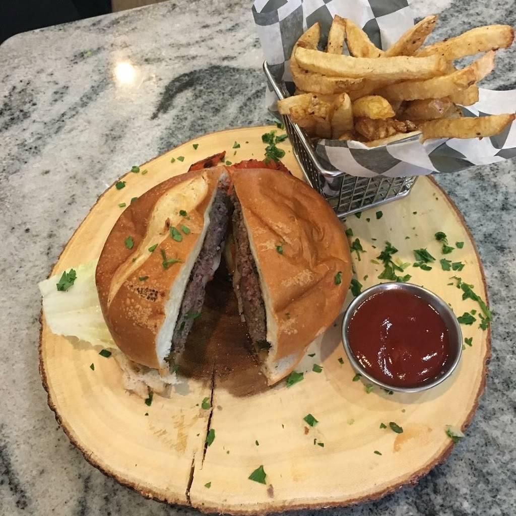 Grill Point | restaurant | 69-54 Main St, Flushing, NY 11367, USA | 7182617077 OR +1 718-261-7077