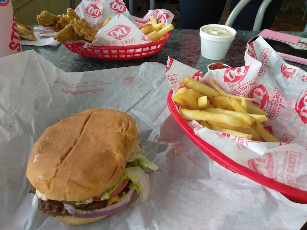 Dairy Queen Store | restaurant | 7118 Marbach Rd, San Antonio, TX 78227, USA | 2106737269 OR +1 210-673-7269