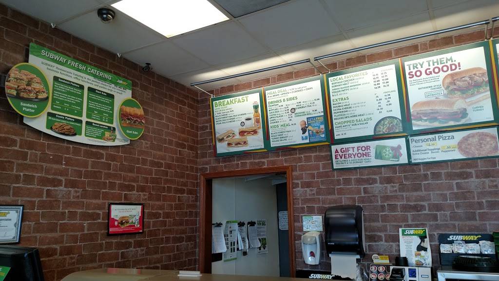 Subway Restaurants | restaurant | 5008 New Jesup Hwy Suite B, Brunswick, GA 31520, USA | 9122618555 OR +1 912-261-8555