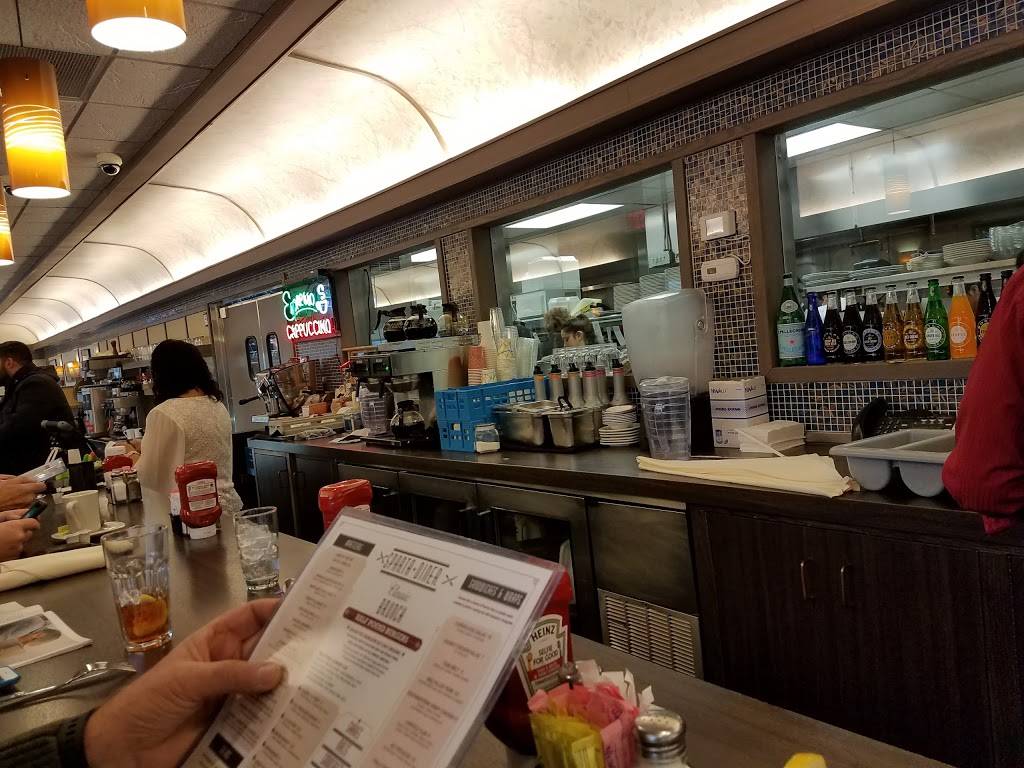 Sparta Classic Diner | restaurant | 80 Woodport Rd, Sparta Township, NJ 07871, USA | 9737292425 OR +1 973-729-2425