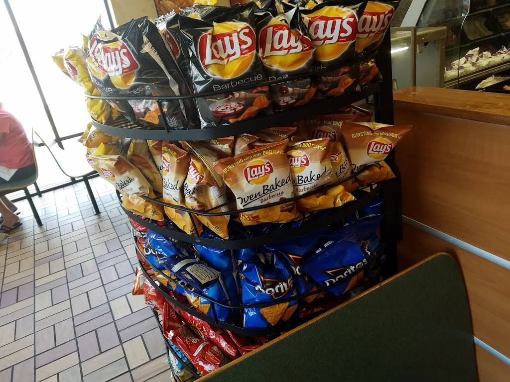 Subway | restaurant | 16152 US-72, Rogersville, AL 35652, USA | 2562470824 OR +1 256-247-0824