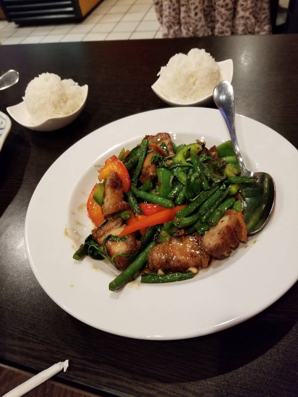 Maya Thai House | restaurant | 3624 Sonoma Blvd, Vallejo, CA 94590, USA | 7076548969 OR +1 707-654-8969