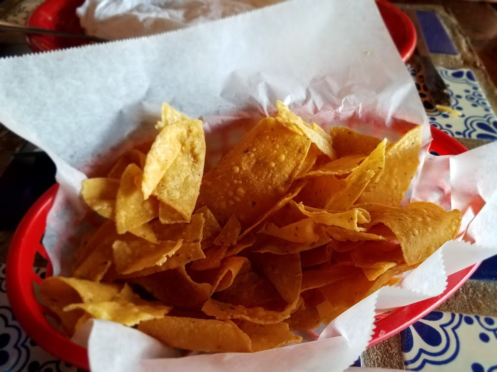 Monterrey’s Mexican Grill | restaurant | 201 McMeans Ave, Bay Minette, AL 36507, USA | 2512398224 OR +1 251-239-8224