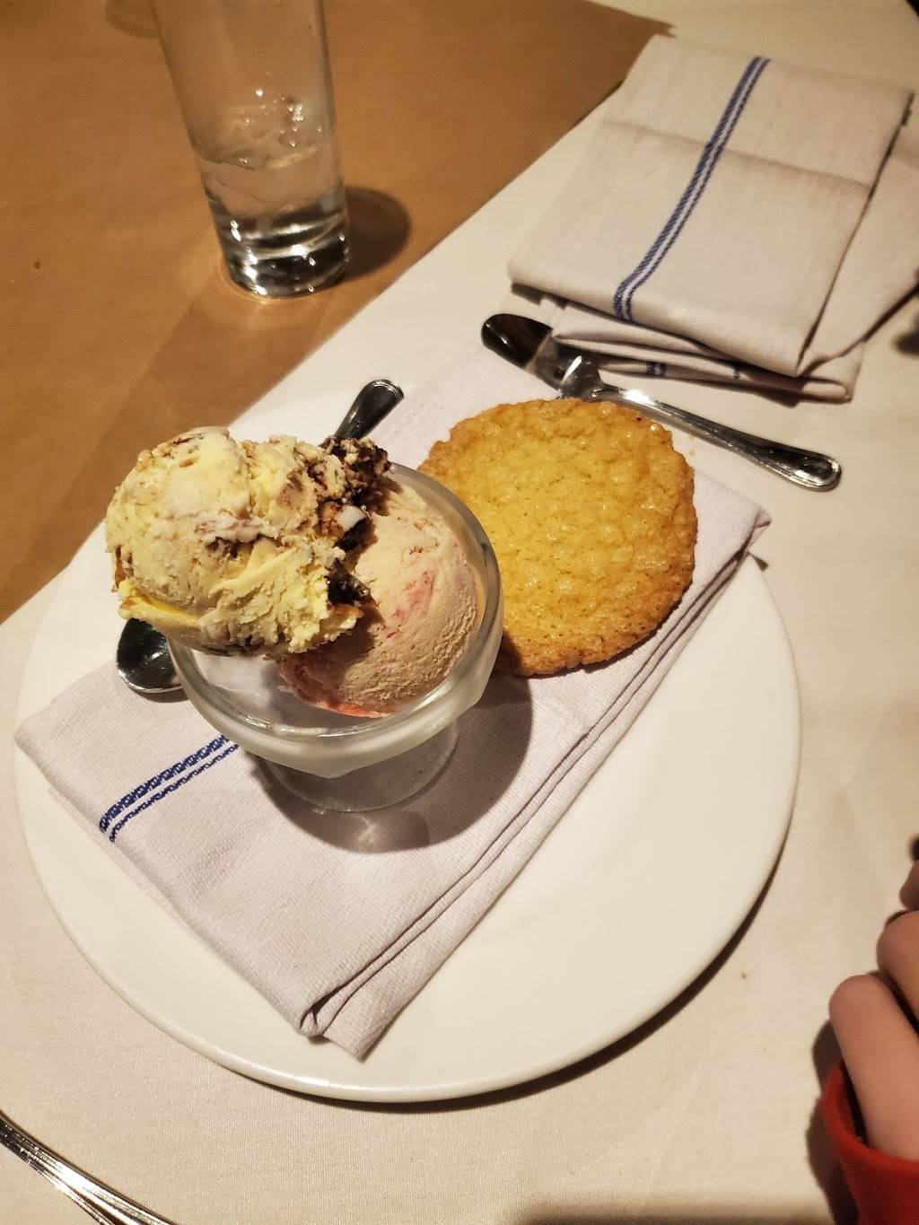 American Revelry | restaurant | 279 W Hidden Creek Pkwy Suite 1101, Burleson, TX 76028, USA | 8174846553 OR +1 817-484-6553