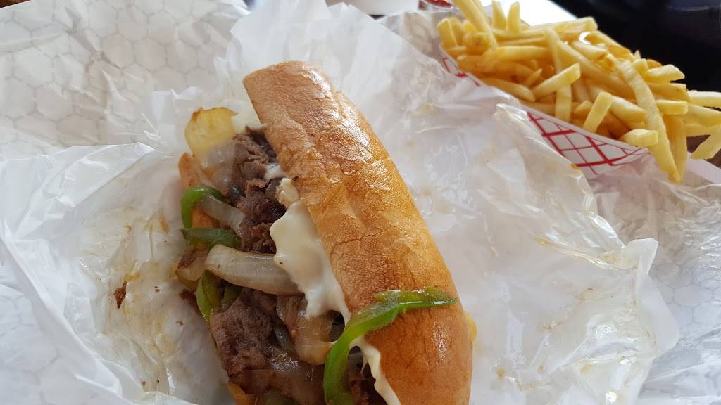 Wolfys | restaurant | 2734 W Peterson Ave, Chicago, IL 60659, USA | 7737430207 OR +1 773-743-0207