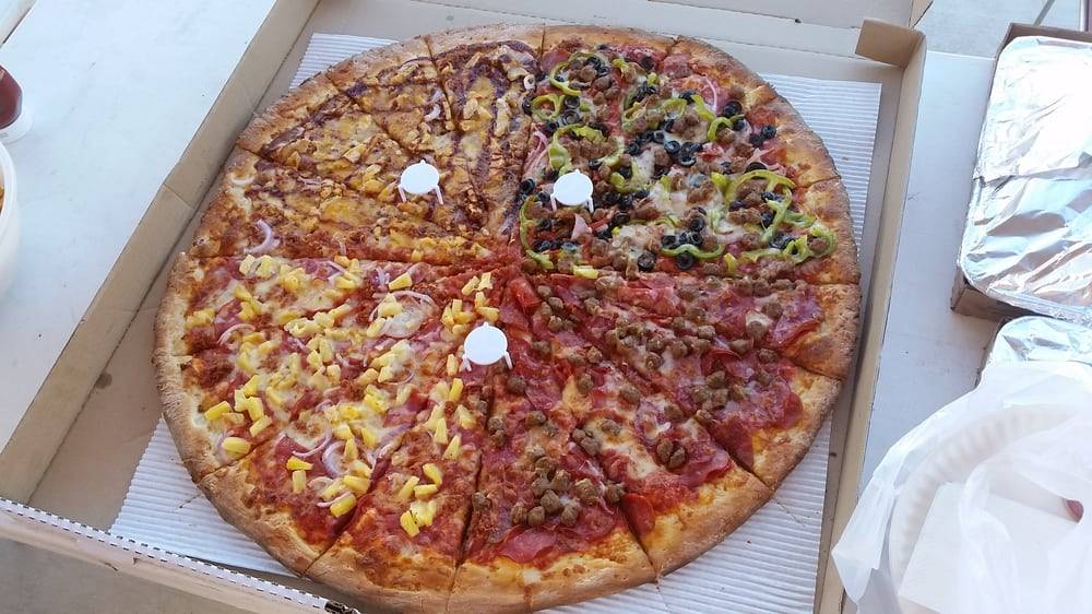 LW Pizza | restaurant | 2201 N Lakewood Blvd, Long Beach, CA 90815, USA | 5624946900 OR +1 562-494-6900