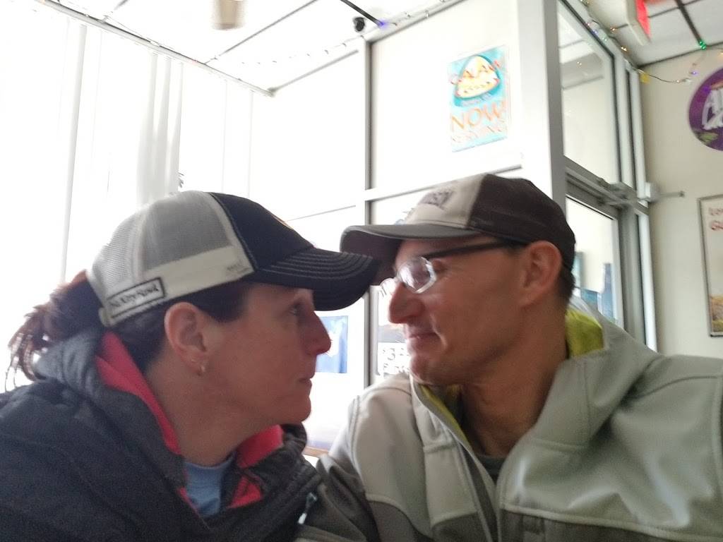 Enfields Restaurant | restaurant | 800 Hooper Rd #320, Endwell, NY 13760, USA | 6072051031 OR +1 607-205-1031