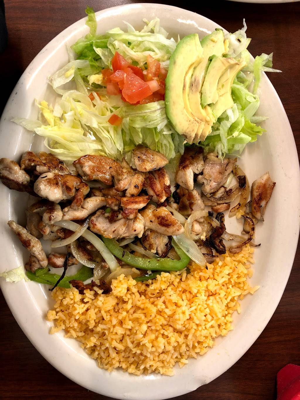 Taqueria El Guanajuatense | restaurant | 7714 Medina Base Rd, San Antonio, TX 78227, USA | 2106457105 OR +1 210-645-7105