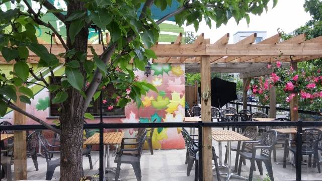 Hunter Street Tavern | restaurant | 211 Hunter St W, Peterborough, ON K9H 2L1, Canada | 7057752033 OR +1 705-775-2033