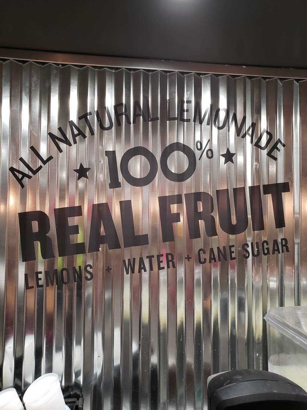 Charleys Philly Steaks | restaurant | 111 N 1st St, Nashville, TN 37213, USA | 6152443682 OR +1 615-244-3682