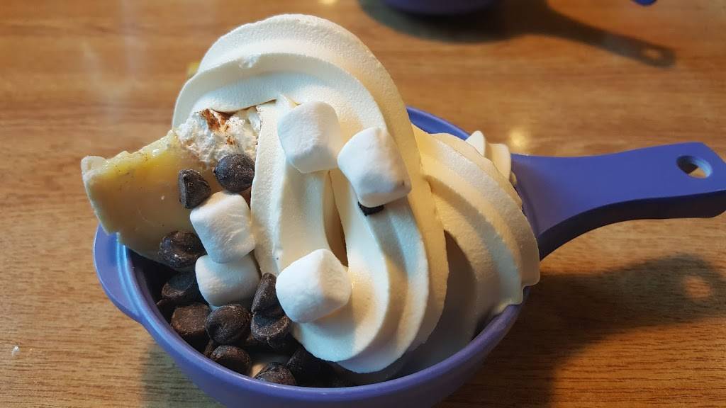 HomeTown Buffet | restaurant | 3000 Gateway St, Springfield, OR 97477, USA | 5417463220 OR +1 541-746-3220