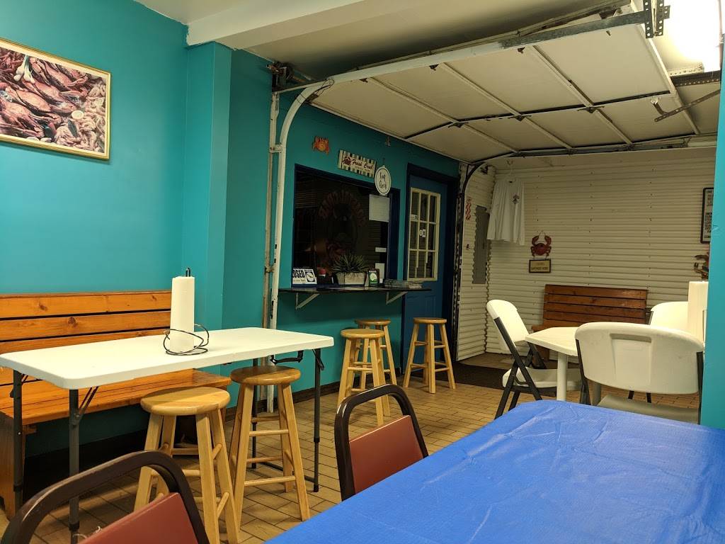 Coastal Crab Company | restaurant | 2911 S Harbor City Blvd, Melbourne, FL 32901, USA | 3217222722 OR +1 321-722-2722