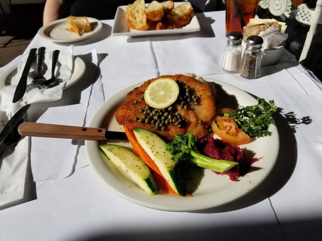 The Andersens | bakery | 1106 State St, Santa Barbara, CA 93101, USA | 8059625085 OR +1 805-962-5085