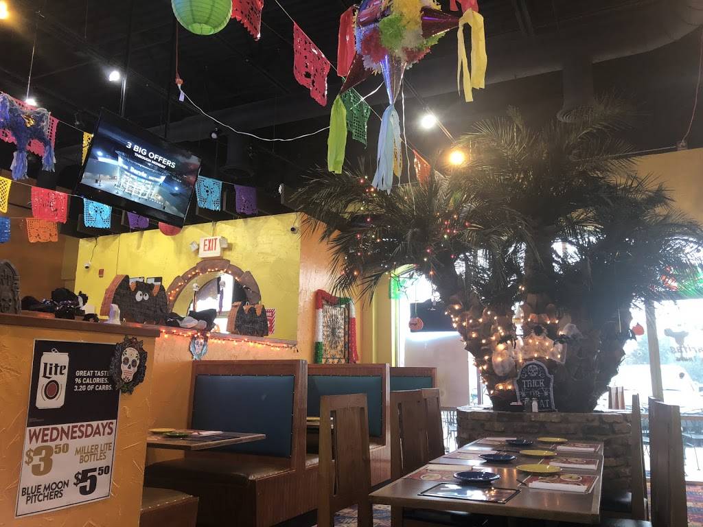 Pepes Mexican Restaurant | restaurant | 634 S Weber Rd, Romeoville, IL 60446, USA | 8152673100 OR +1 815-267-3100