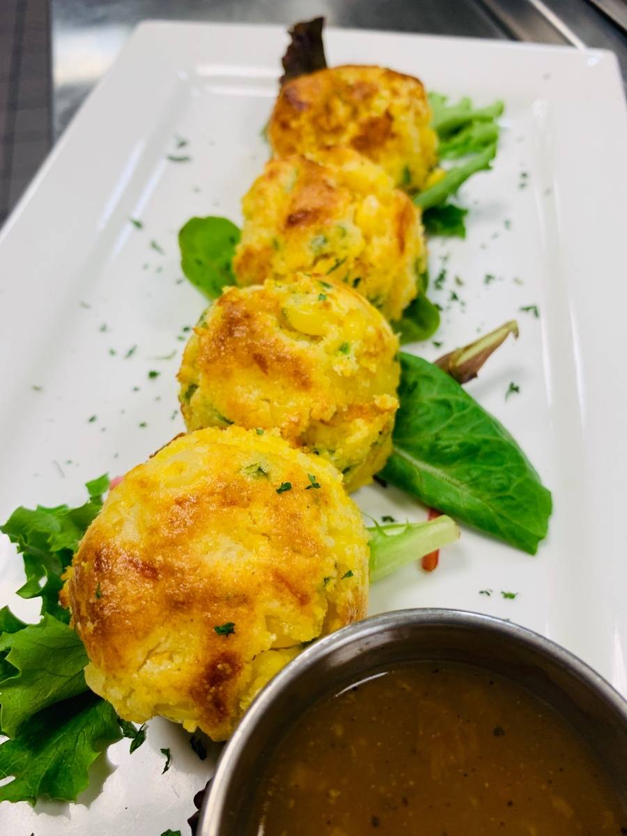 Pearl Benet Restaurant and Bar | restaurant | 349 Decatur St SE Suite D, Atlanta, GA 30312, USA | 4049636992 OR +1 404-963-6992