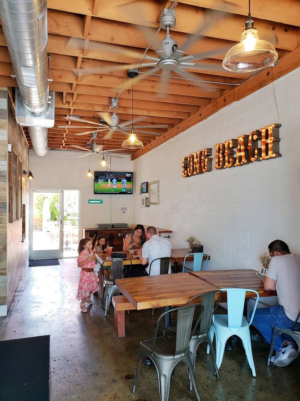 Aguas Way | restaurant | 5248 Long Beach Boulevard, Long Beach, CA 90805, USA | 5627261514 OR +1 562-726-1514